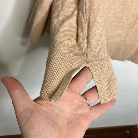 Loft outlet oatmeal/tan cardigan size large petite - Picture 5 of 5